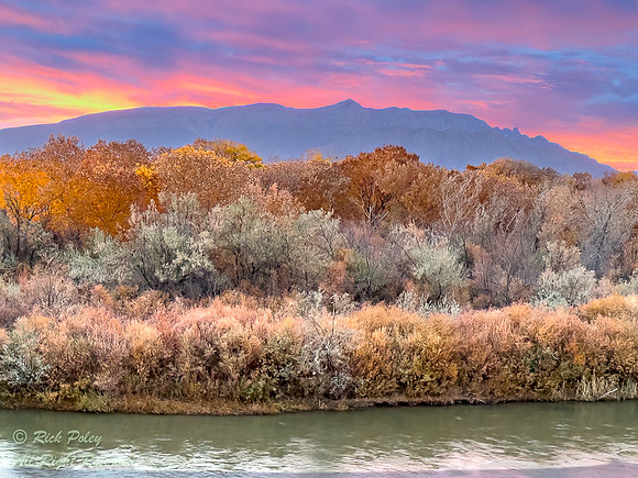 Sunrise, Rio Grande River & Sandia Mountain (10678 ft (3255 m),