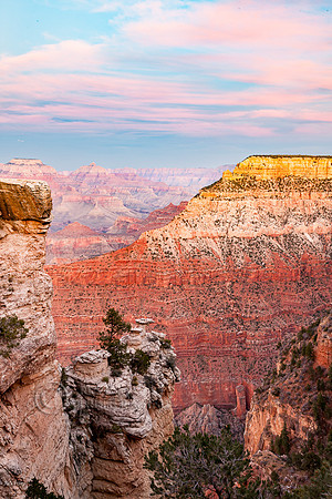 South Rim View Grand CAnyon at Sunset With Alpenglow, AZ